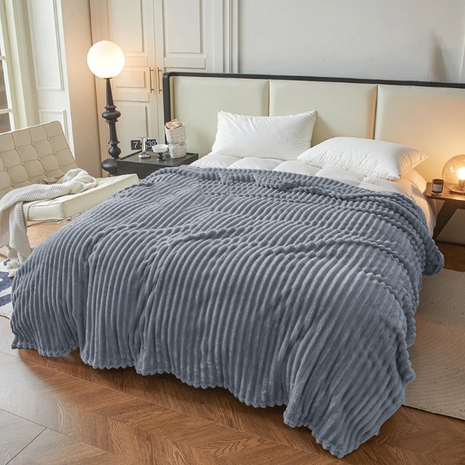 Fleece Throw Blanket, Extra Soft Lightweight Blanket with Strip, Plush Fuzzy Cozy Blankets and Throws for Couch, Bed, Sofa Cozy, Warm and Breathable