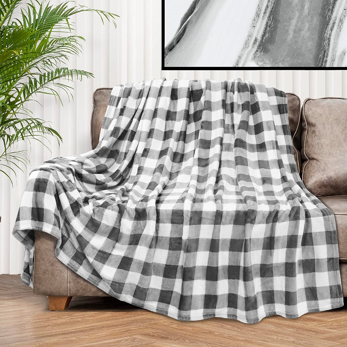 Light Grey Buffalo Plaid Throw Blanket for Couch, Soft Checkered Flannel Fleece Blanket for Sofa, Grey White Plaid Decorative Couch Throw, Warm Cozy All Season Fall Blanket Decor Gift, 50X60