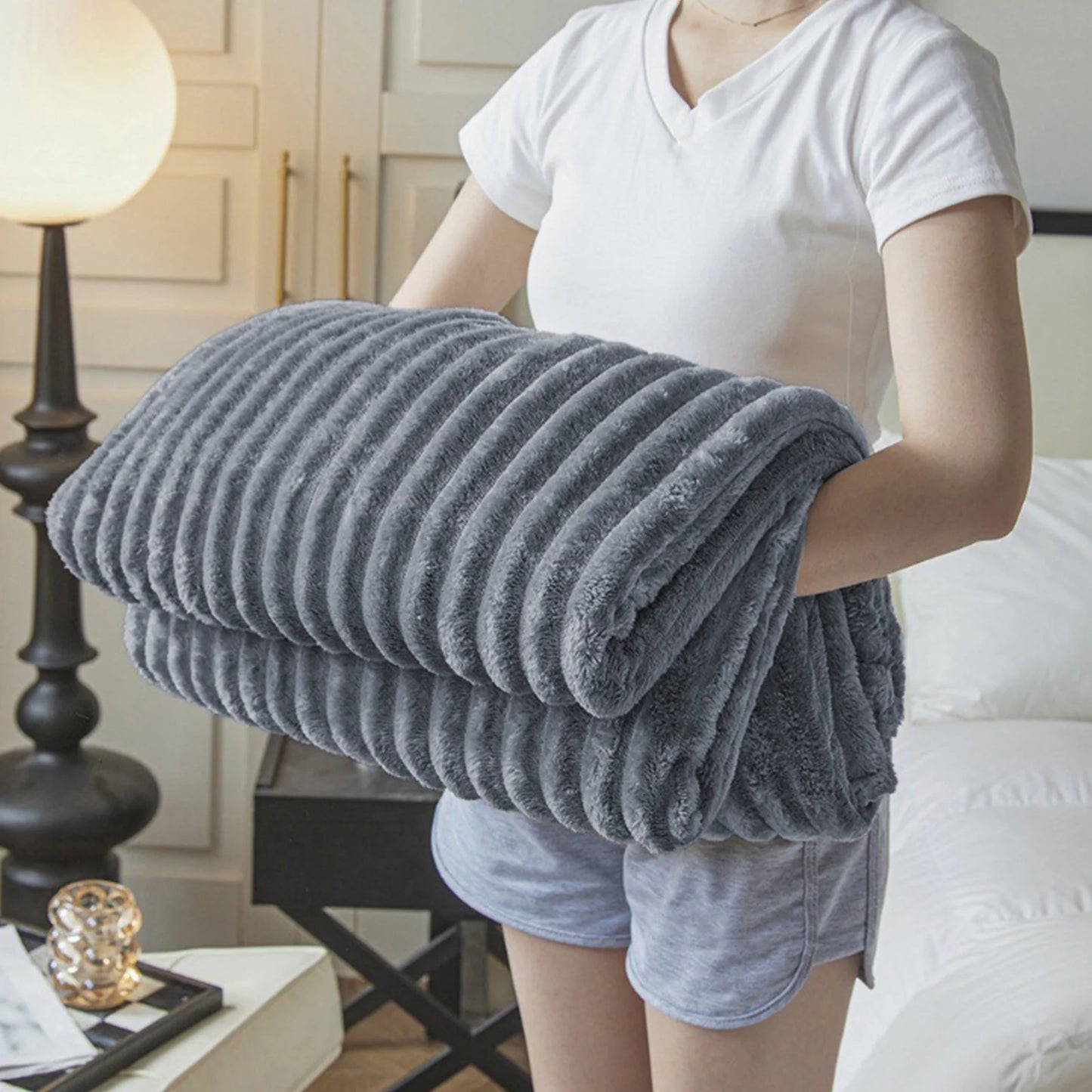 Fleece Throw Blanket, Extra Soft Lightweight Blanket with Strip, Plush Fuzzy Cozy Blankets and Throws for Couch, Bed, Sofa Cozy, Warm and Breathable