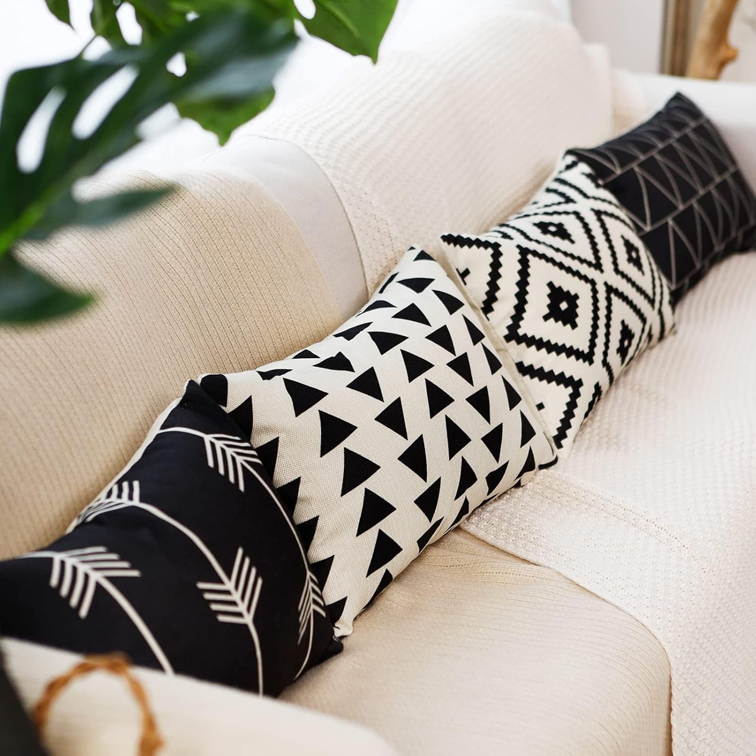 Set of 4 Decorative Geometric 12 X 20 Inches Throw Pillow Covers - Modern Pattern Linen Rectangle Pillow Cushion Case for Sofa Couch Bed Home Outdoor Car (12" X 20", Black)